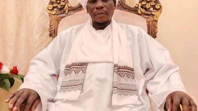 وزير الشؤون الدينية والأوقاف